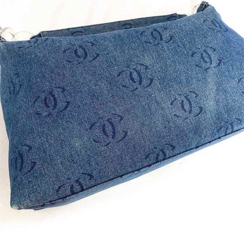 Chanel Logo CC