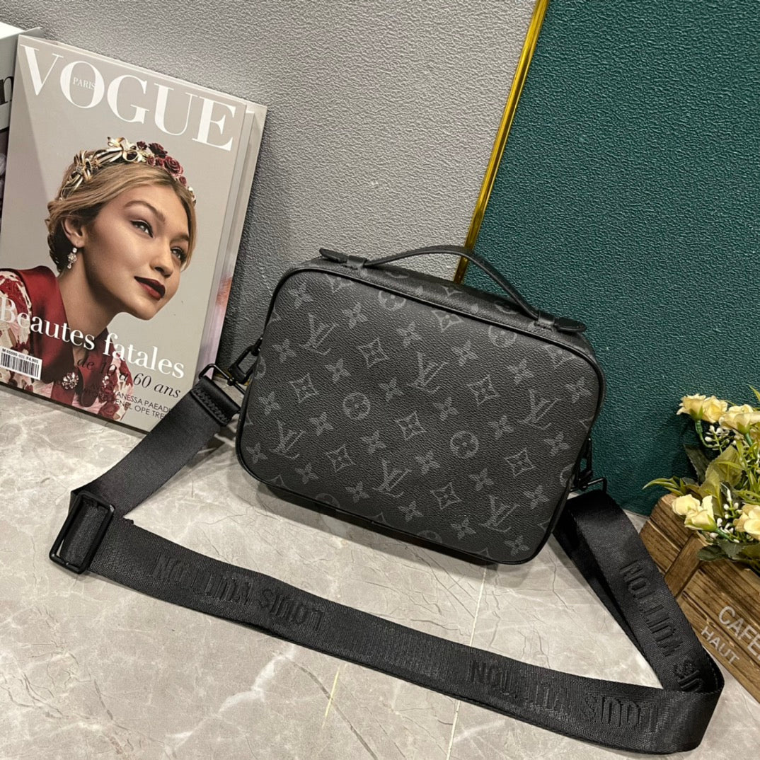 Luxury Bags Louis Vuitton  852