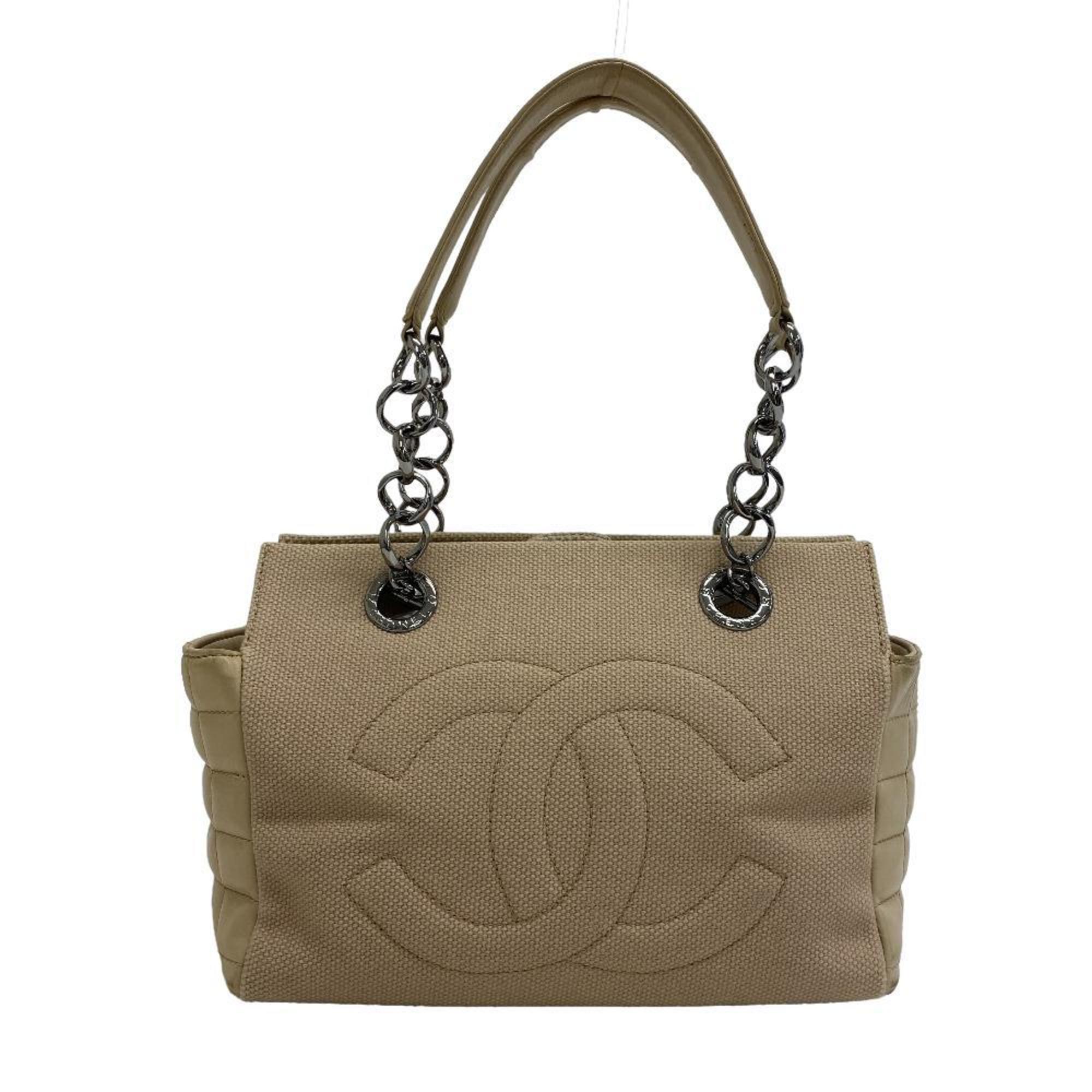 Chanel Logo CC