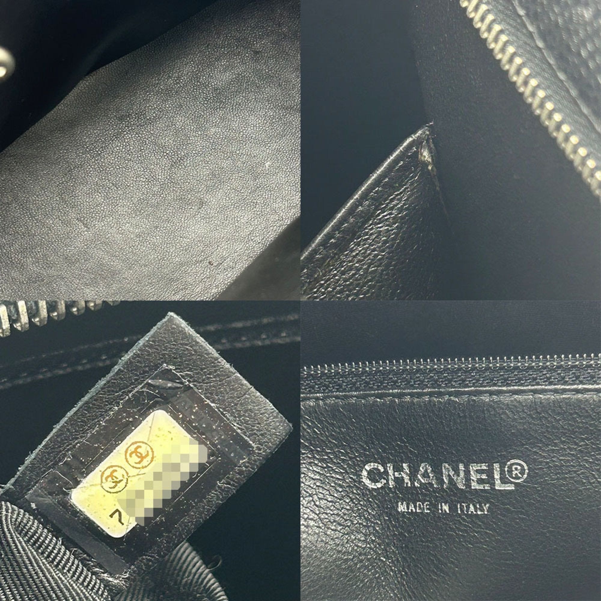 Chanel Medaillon