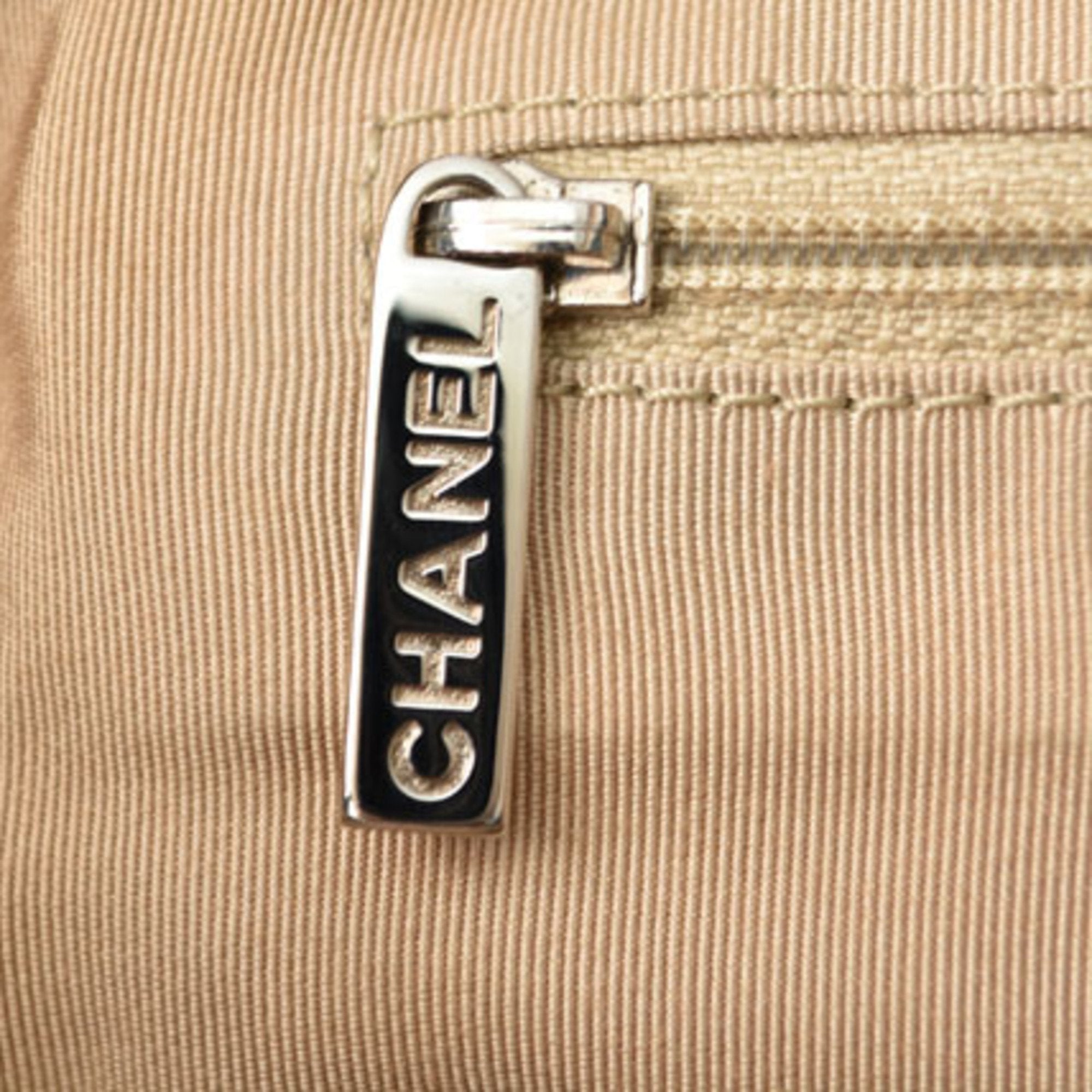 Chanel Shopping