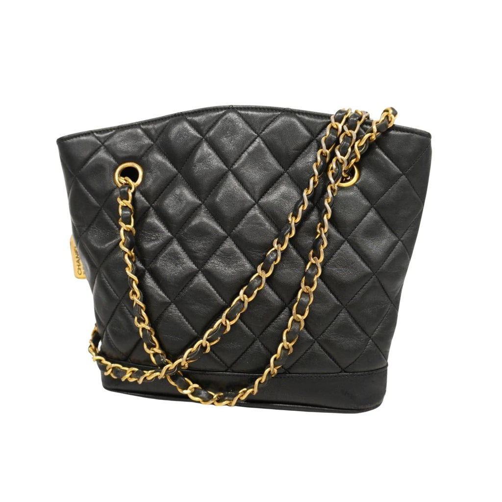 Chanel Shopping