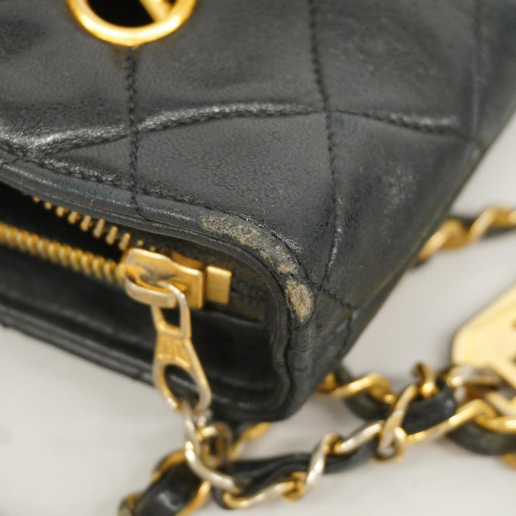 Chanel Shopping