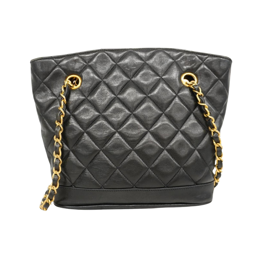 Chanel Shopping