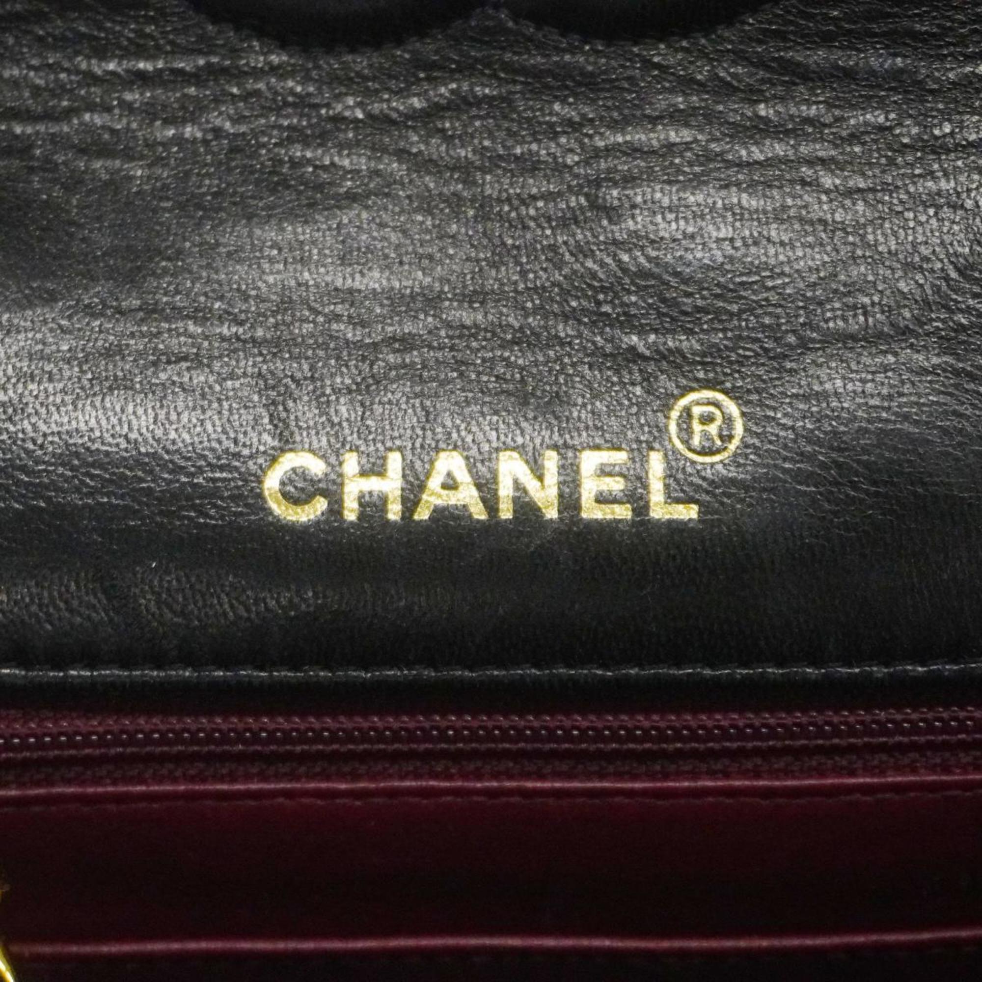 Chanel Matelassé