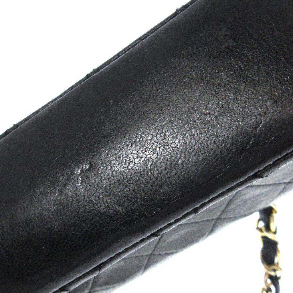 Chanel Mini matelassé