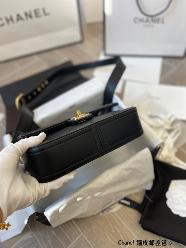 aura-bags - Chanel Bags - 7124