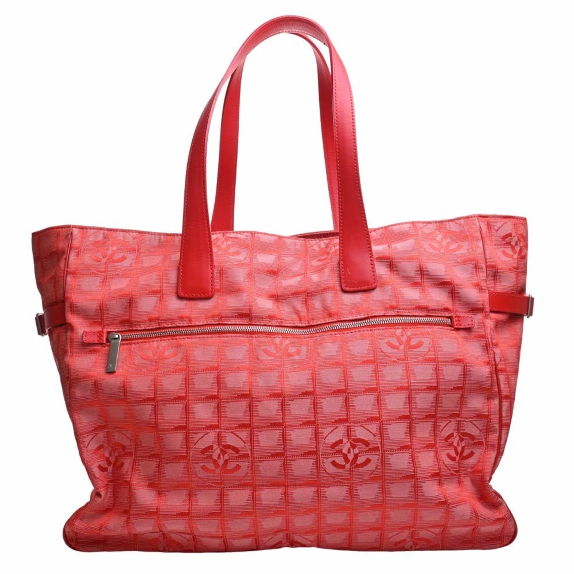 Chanel Travel line