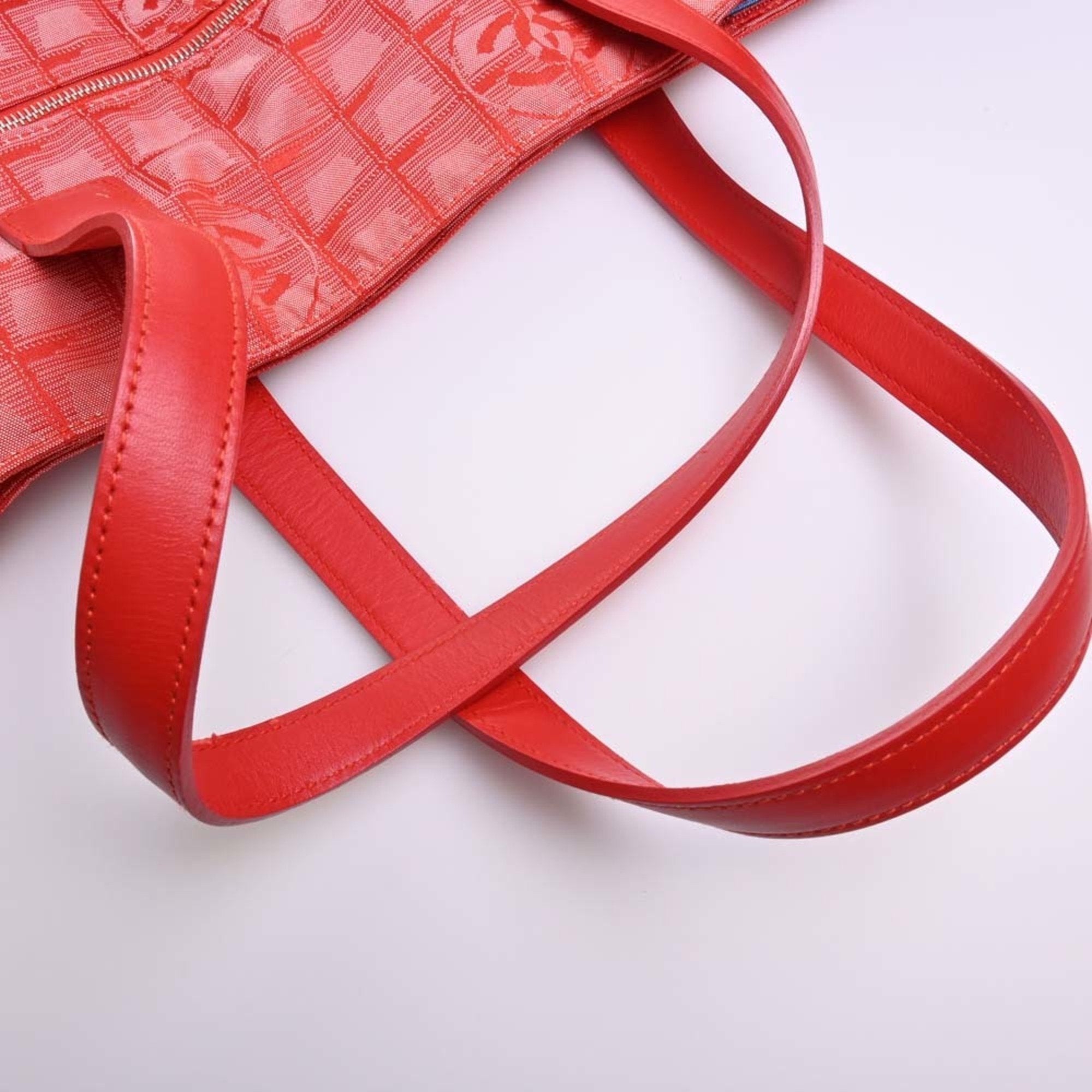 Chanel Travel line