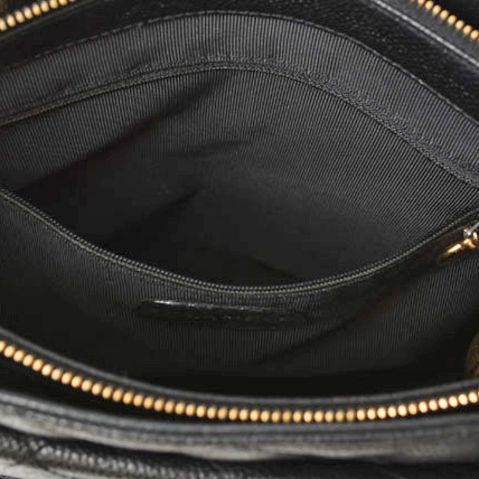 Chanel -