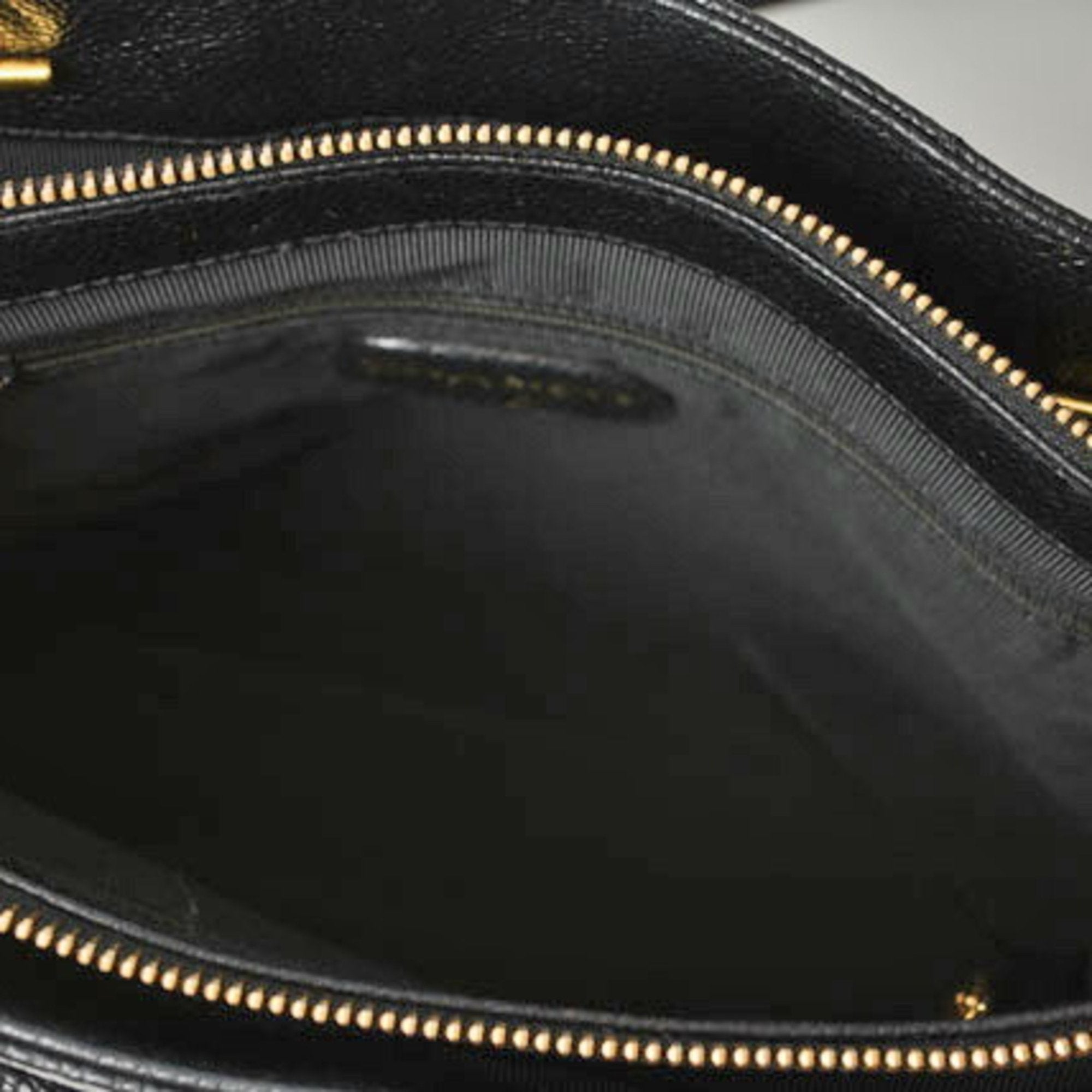 Chanel -