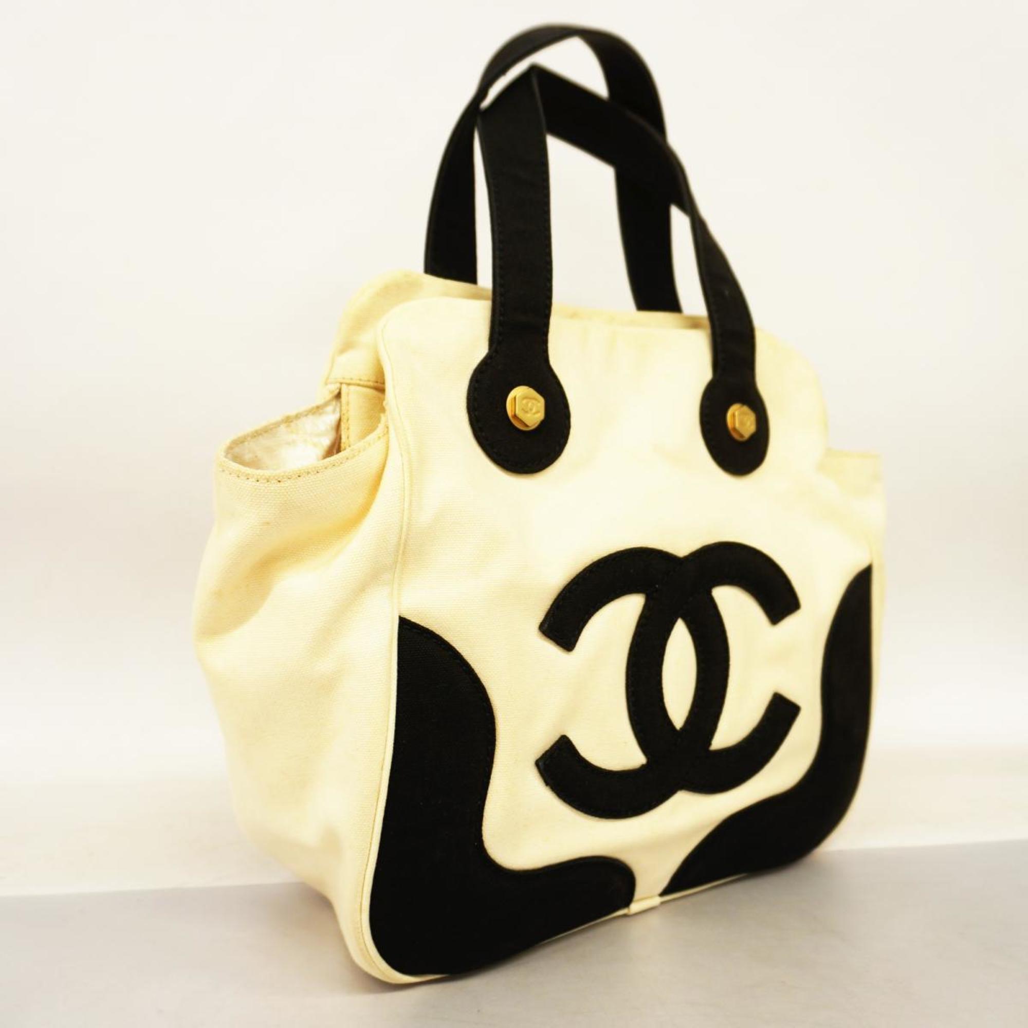 Chanel Coco Mark