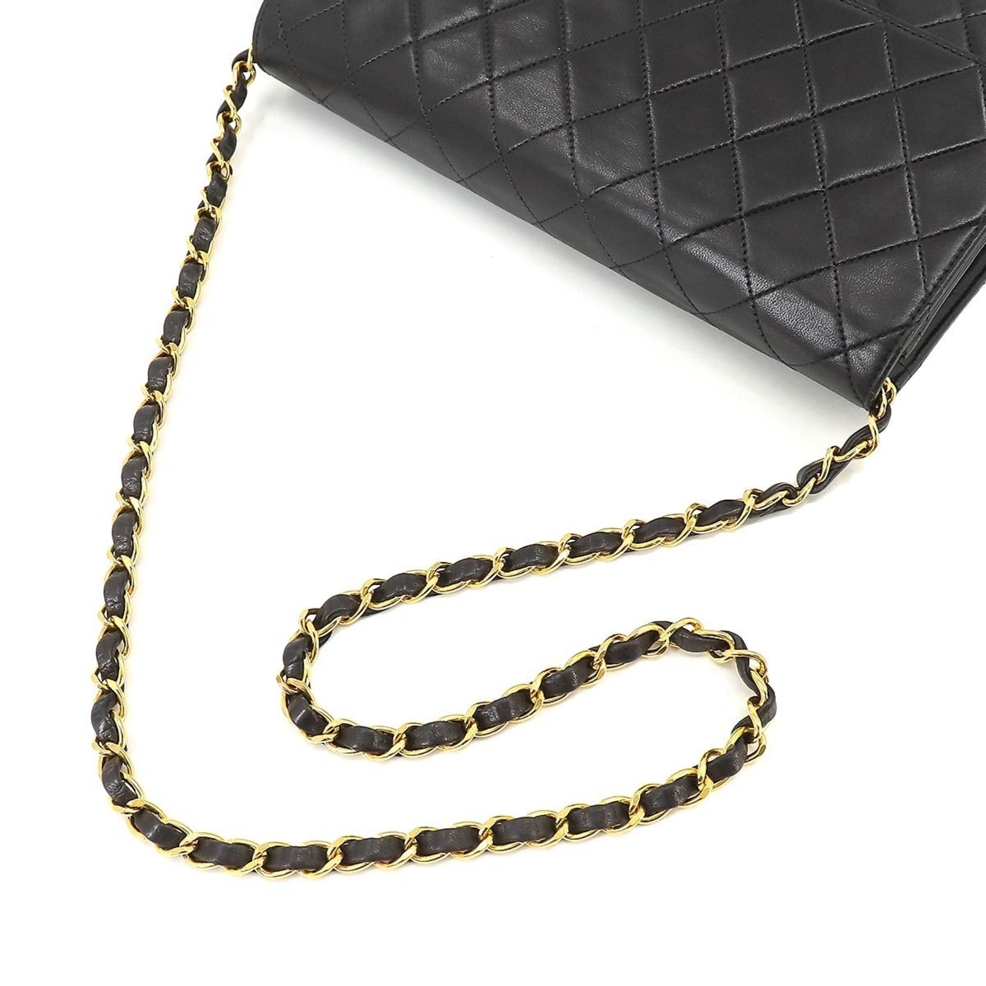 Chanel Matelassé