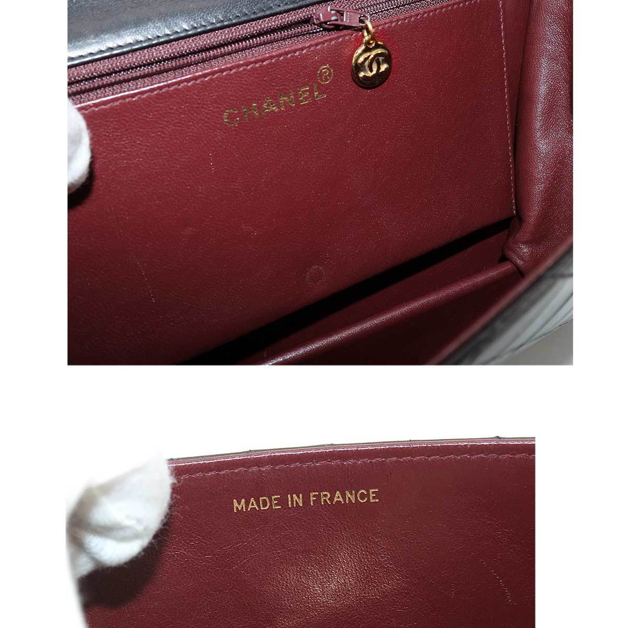 Chanel Matelassé