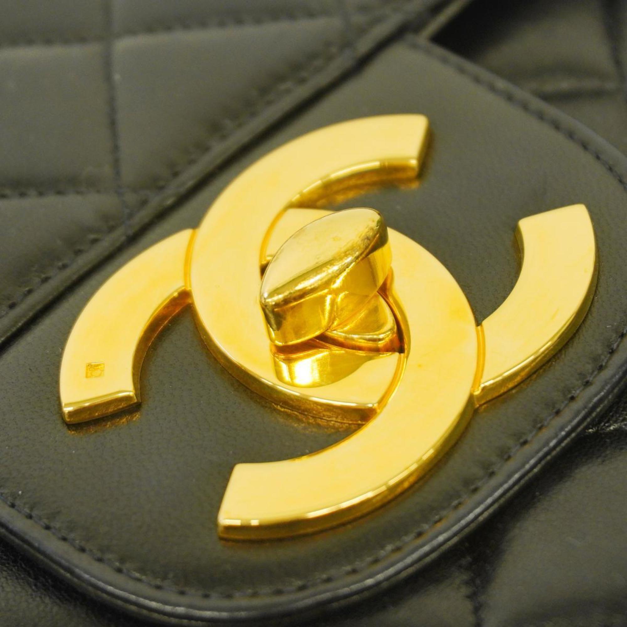 Chanel Matelassé