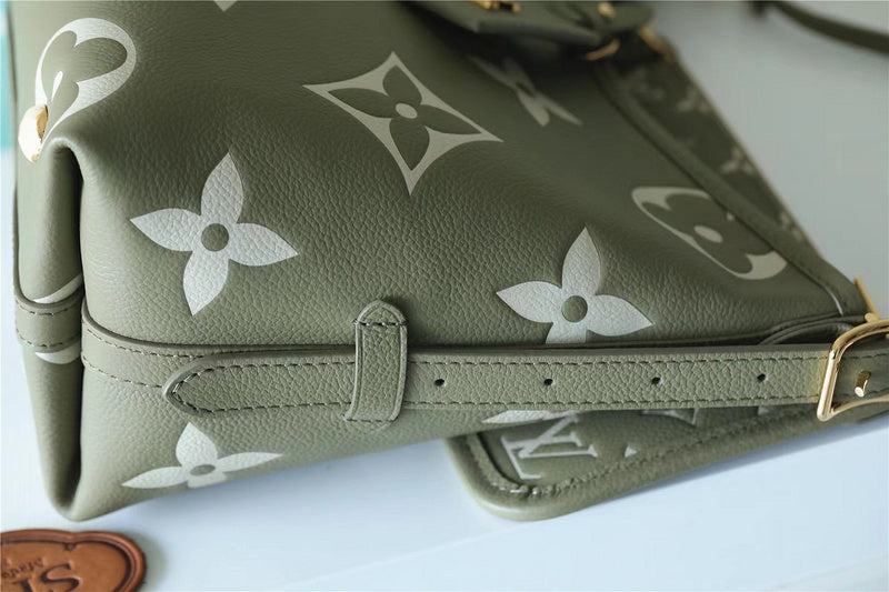 Luxury - Louis Vuitton Bags - 086