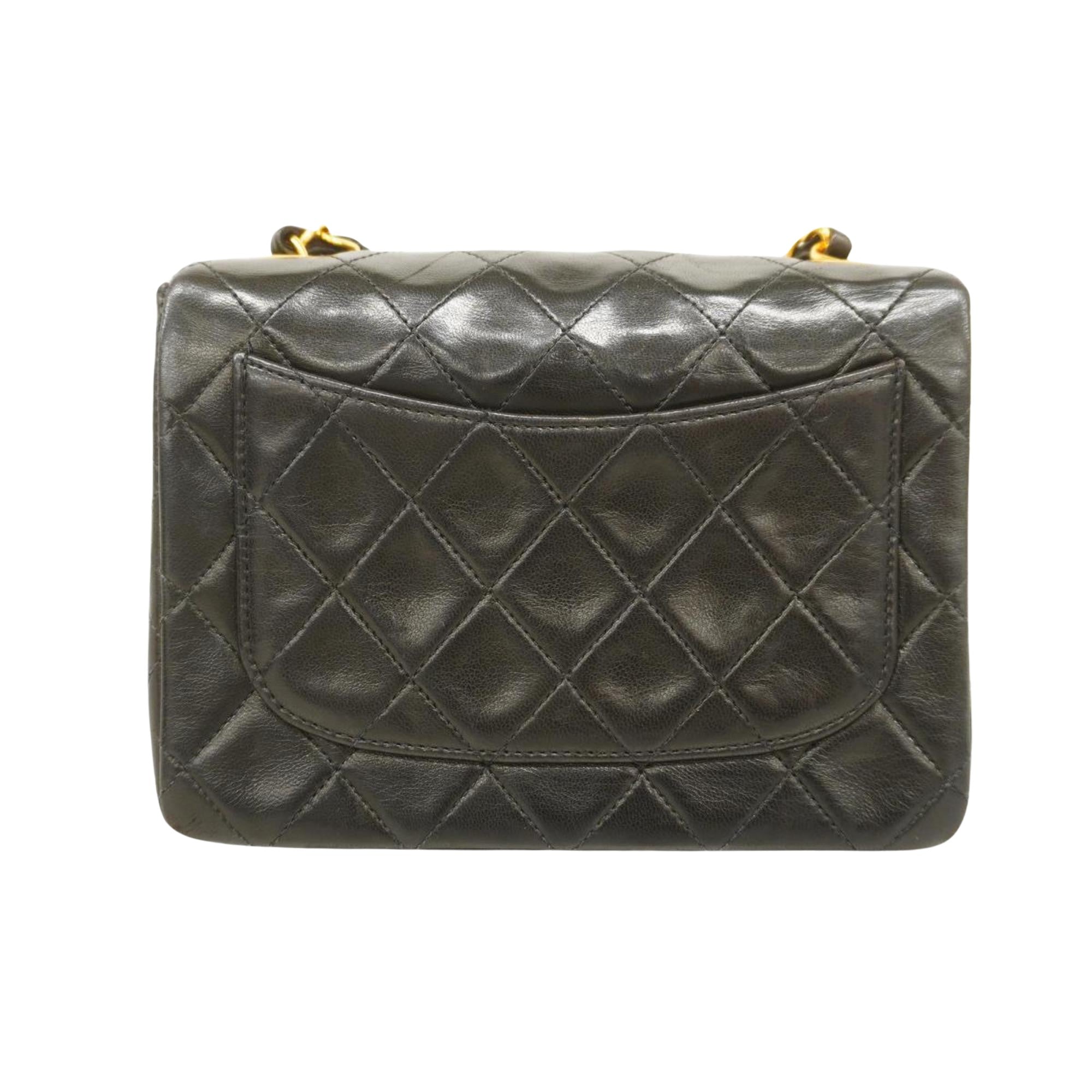 Chanel Mini matelassé