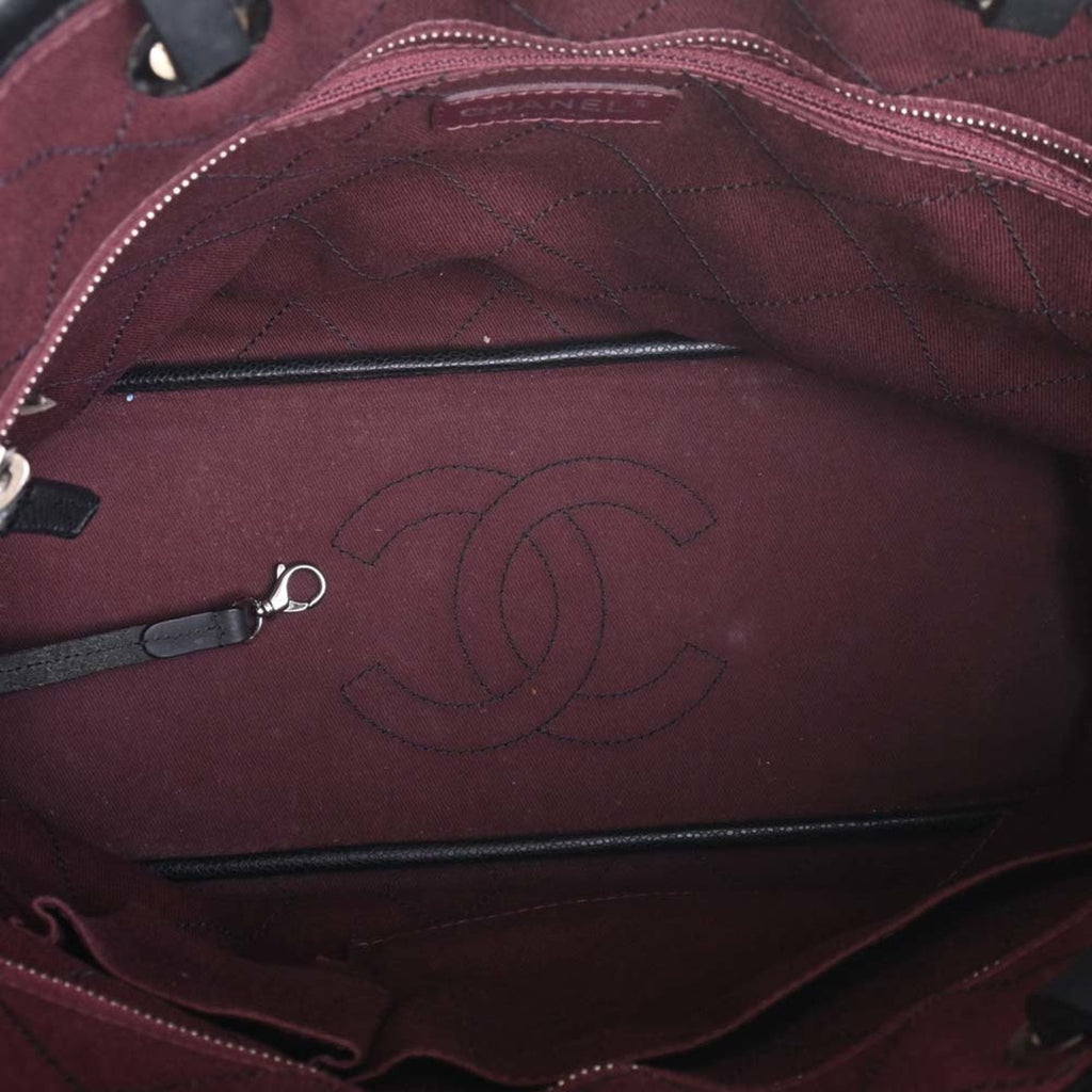 Chanel Cabas