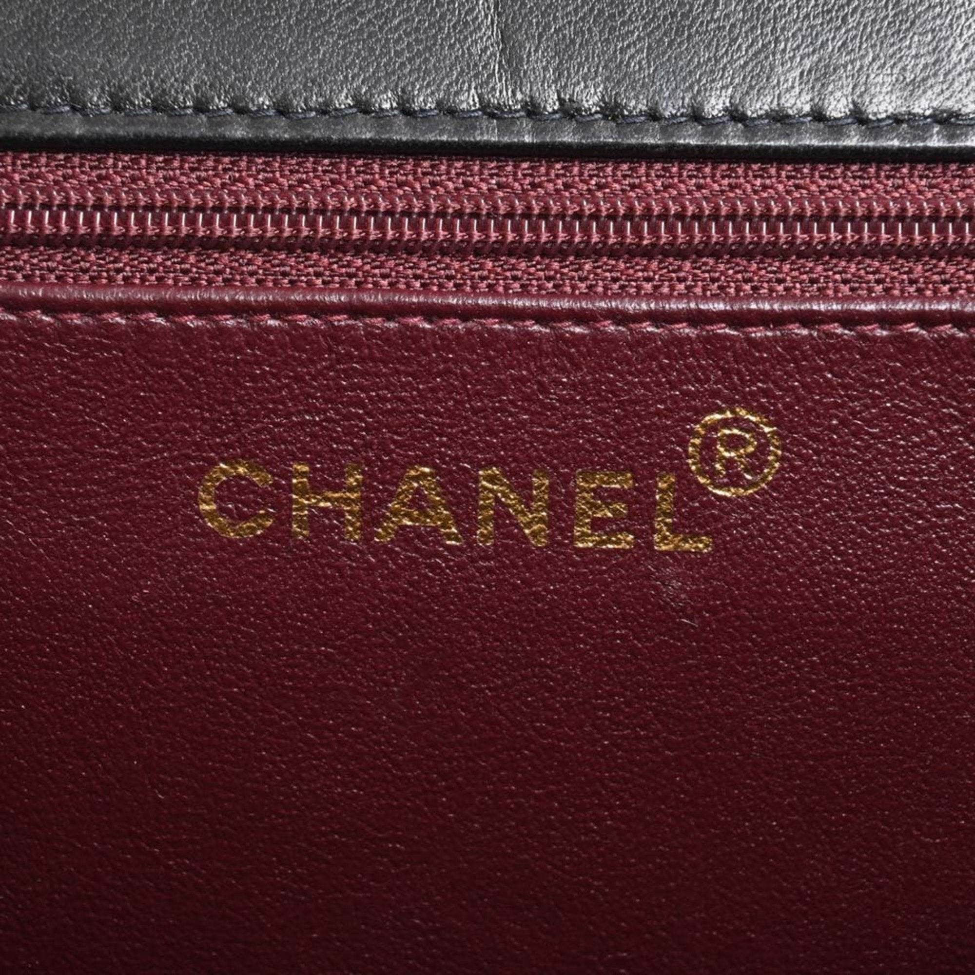Chanel Matelassé