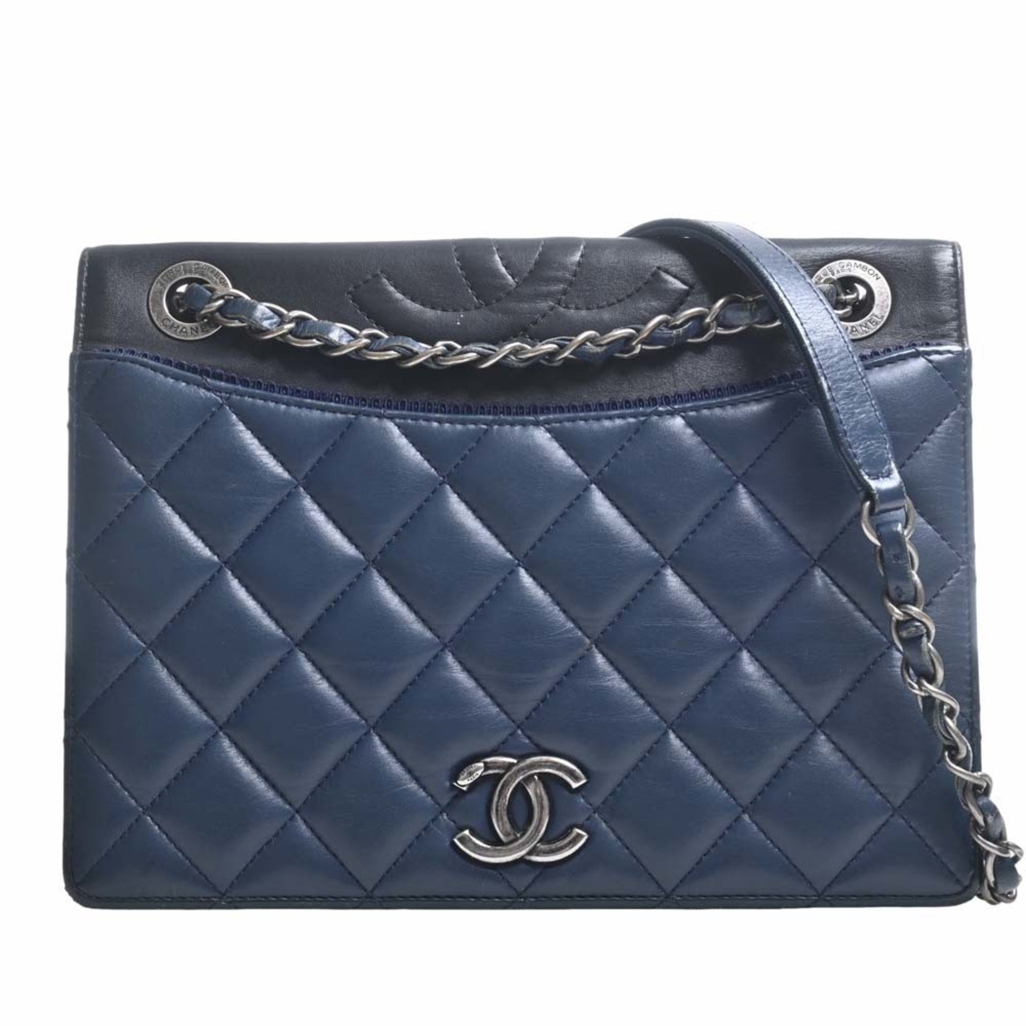 Chanel Matelassé