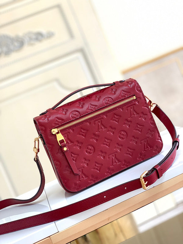 Louis Vuitton Luxury Bags 1811