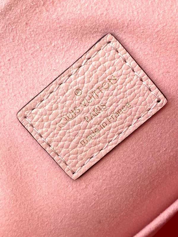 Louis Vuitton Luxury Bags 2533