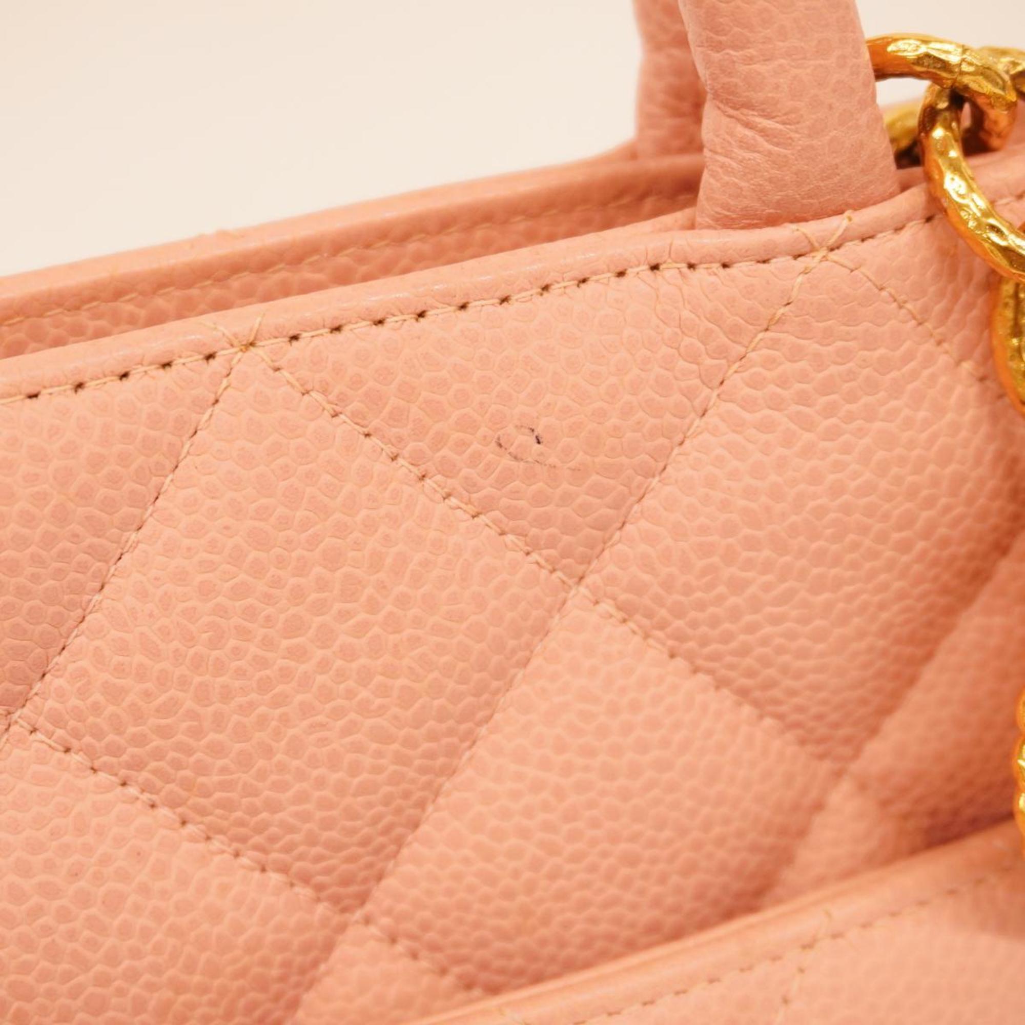 Chanel Medaillon