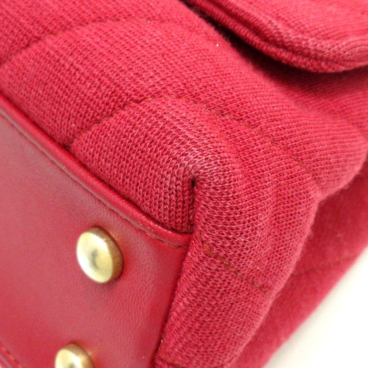 Chanel V-Stich
