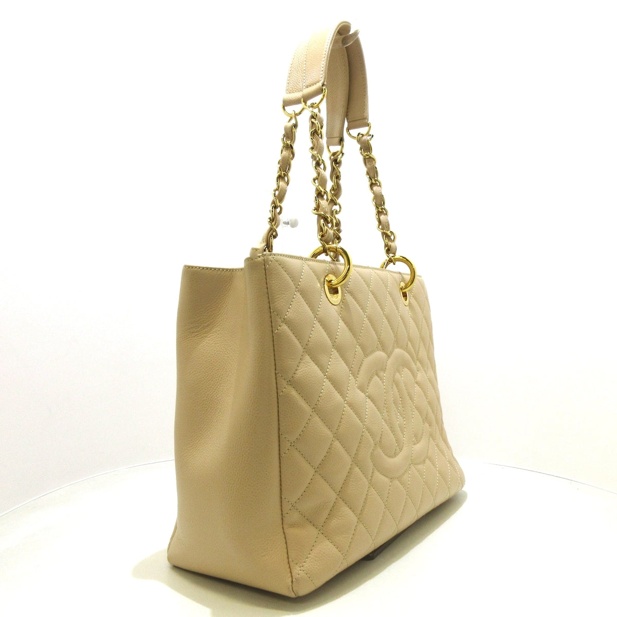 Chanel Shopping