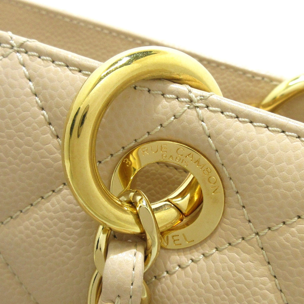 Chanel Shopping