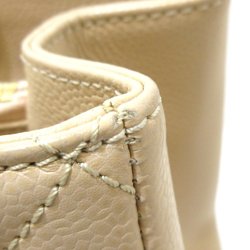 Chanel Shopping