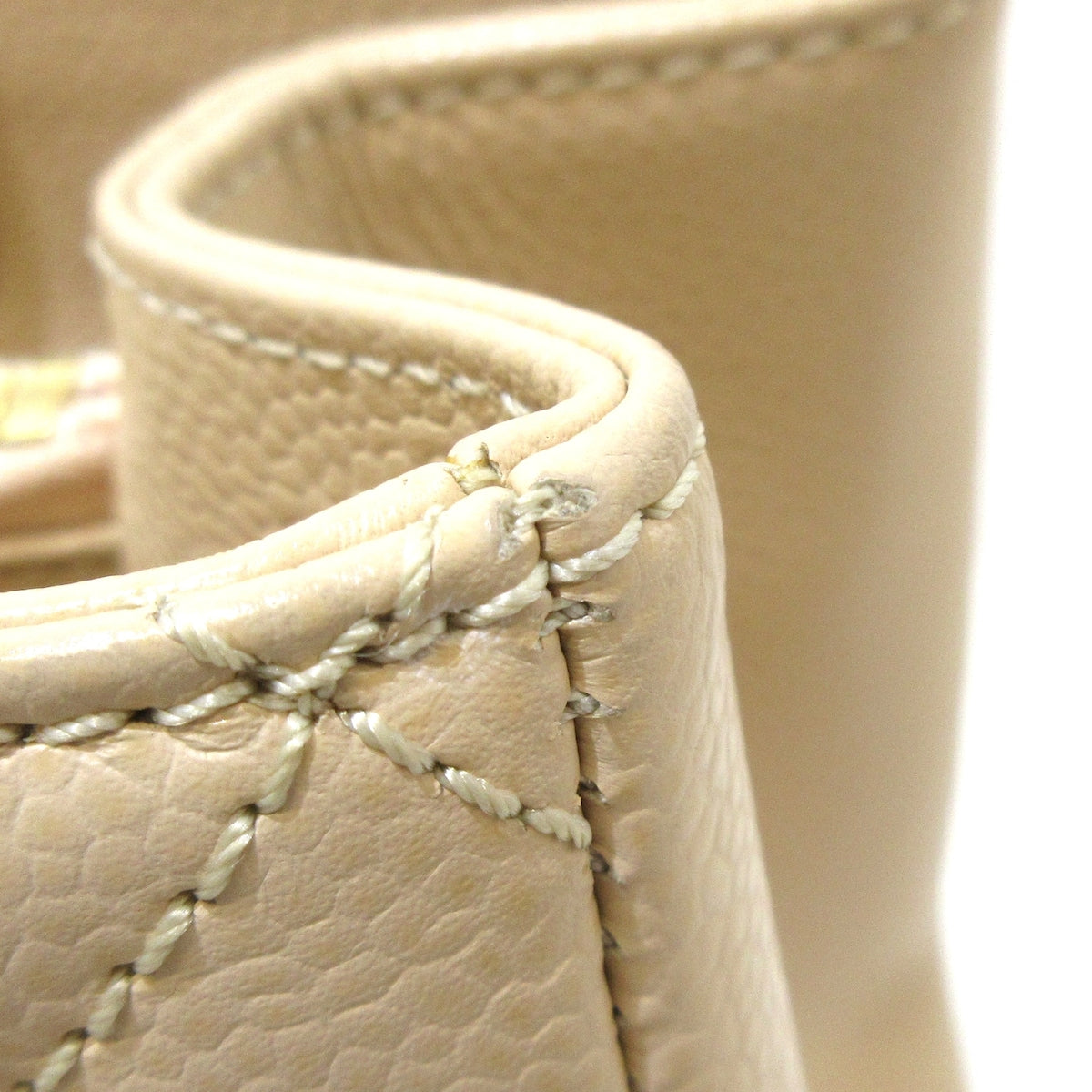 Chanel Shopping