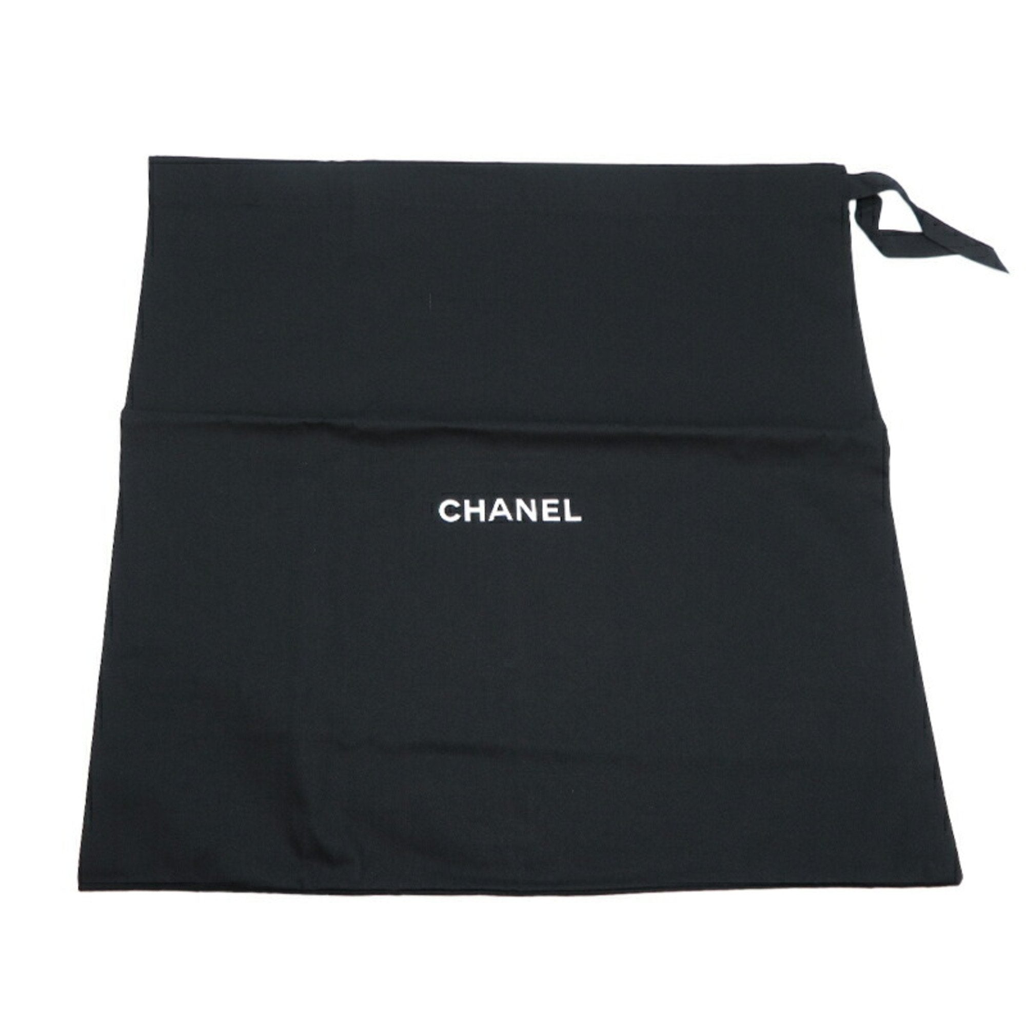 Chanel Shopping