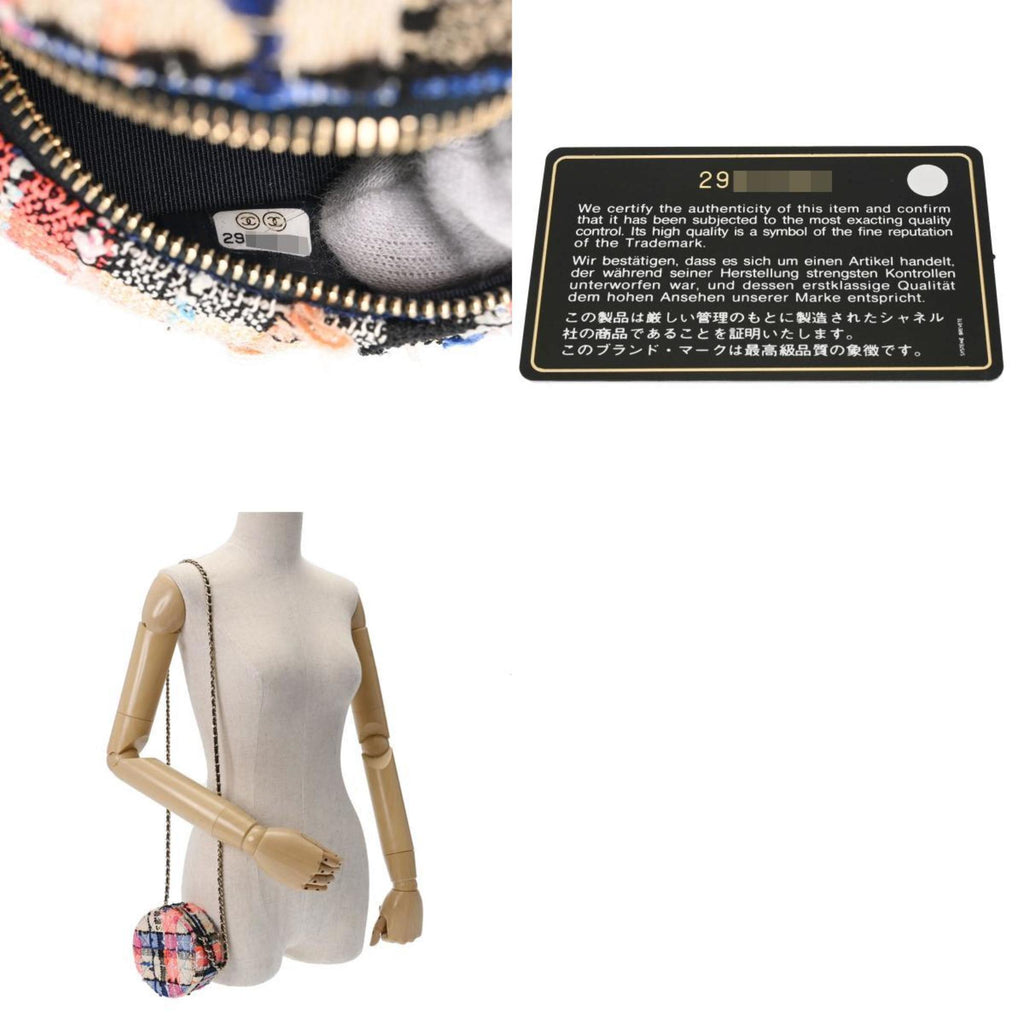 Chanel -