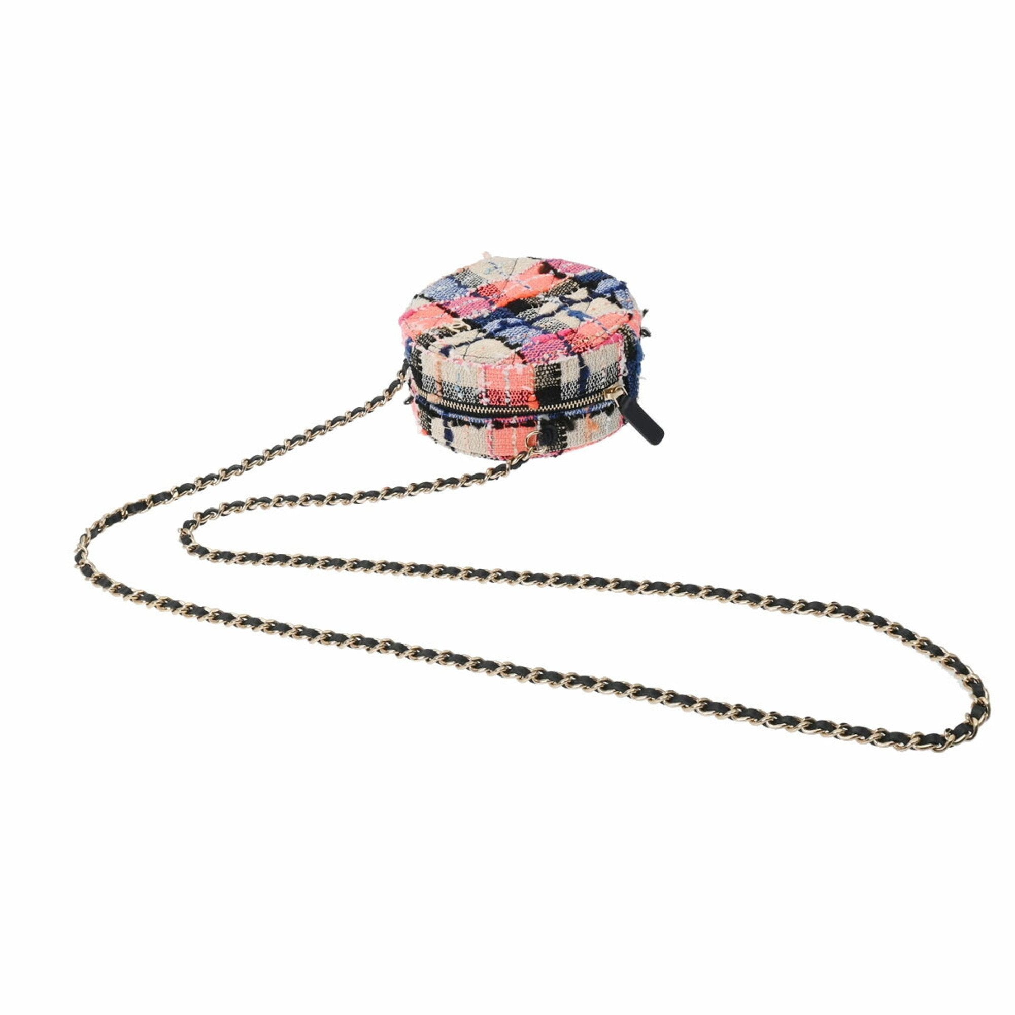 Chanel -