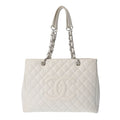 Chanel Shopping