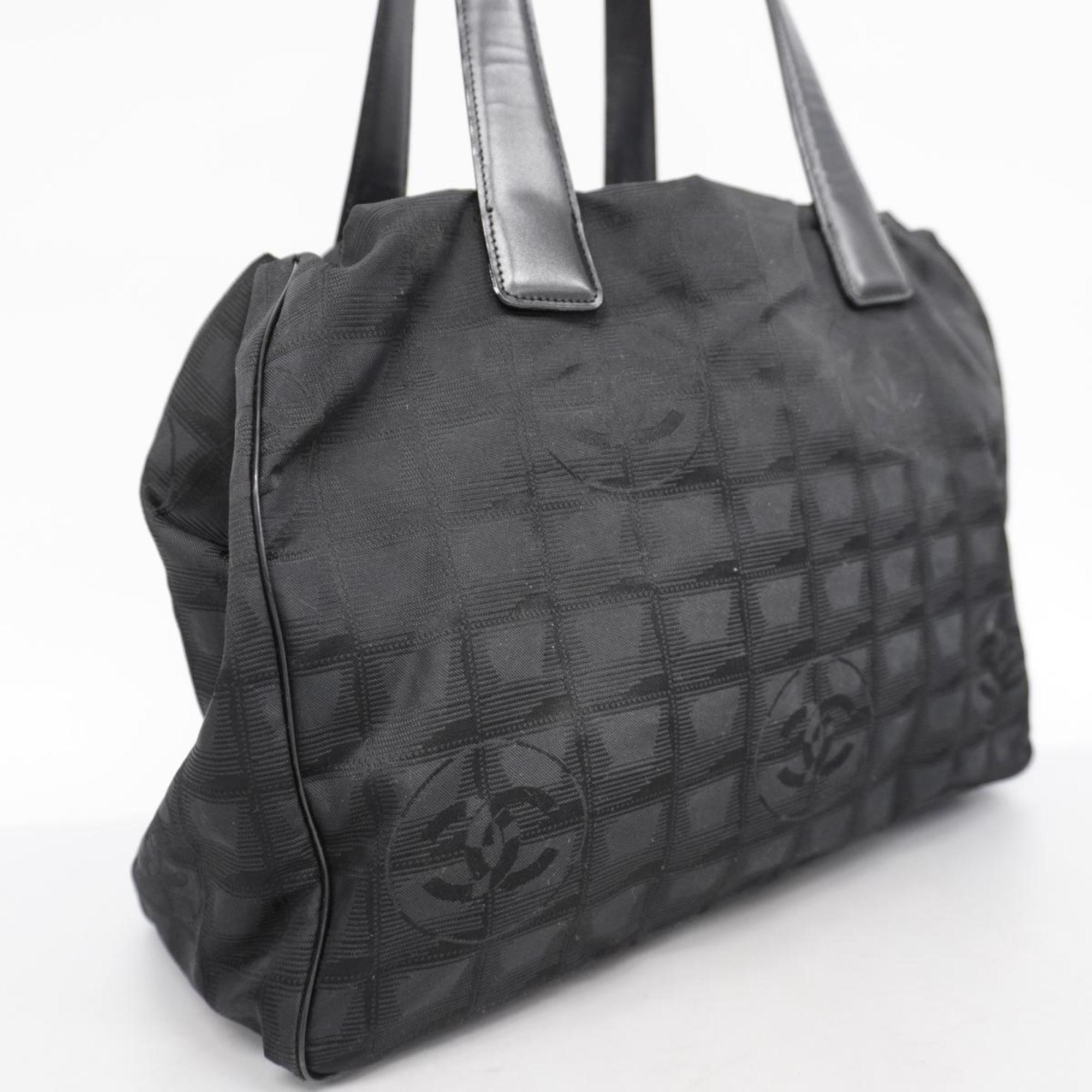 Chanel Travel line