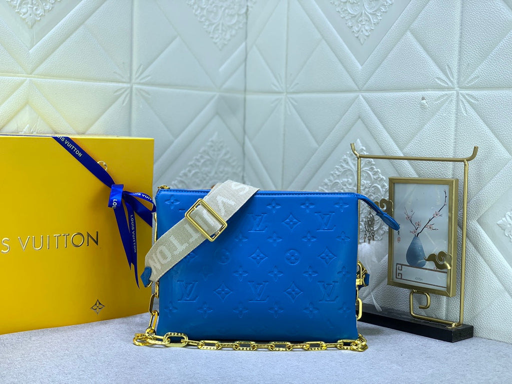 Luxury Bags Louis Vuitton  878