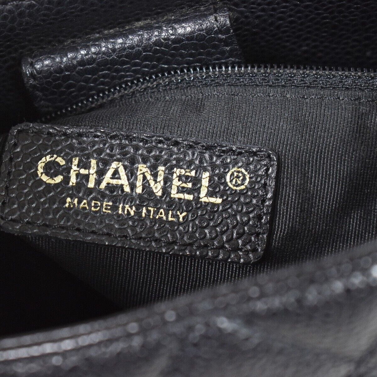 Chanel Shopping
