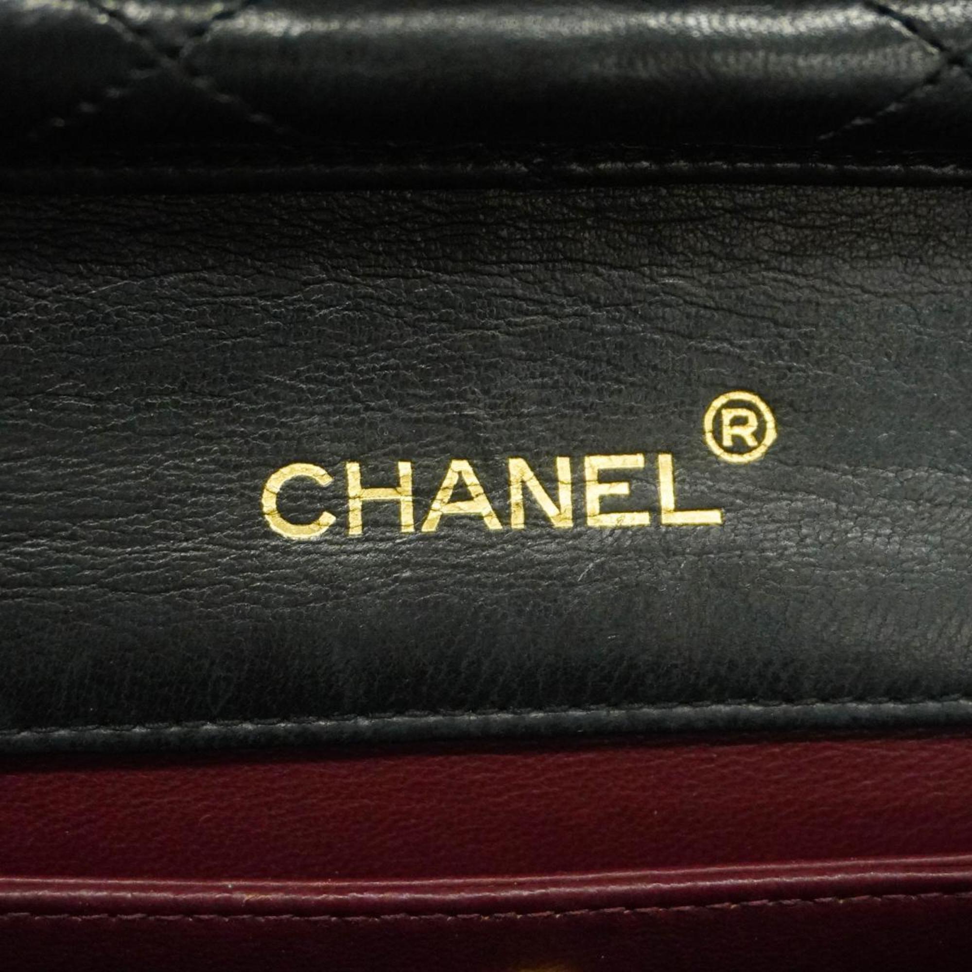 Chanel Matelassé