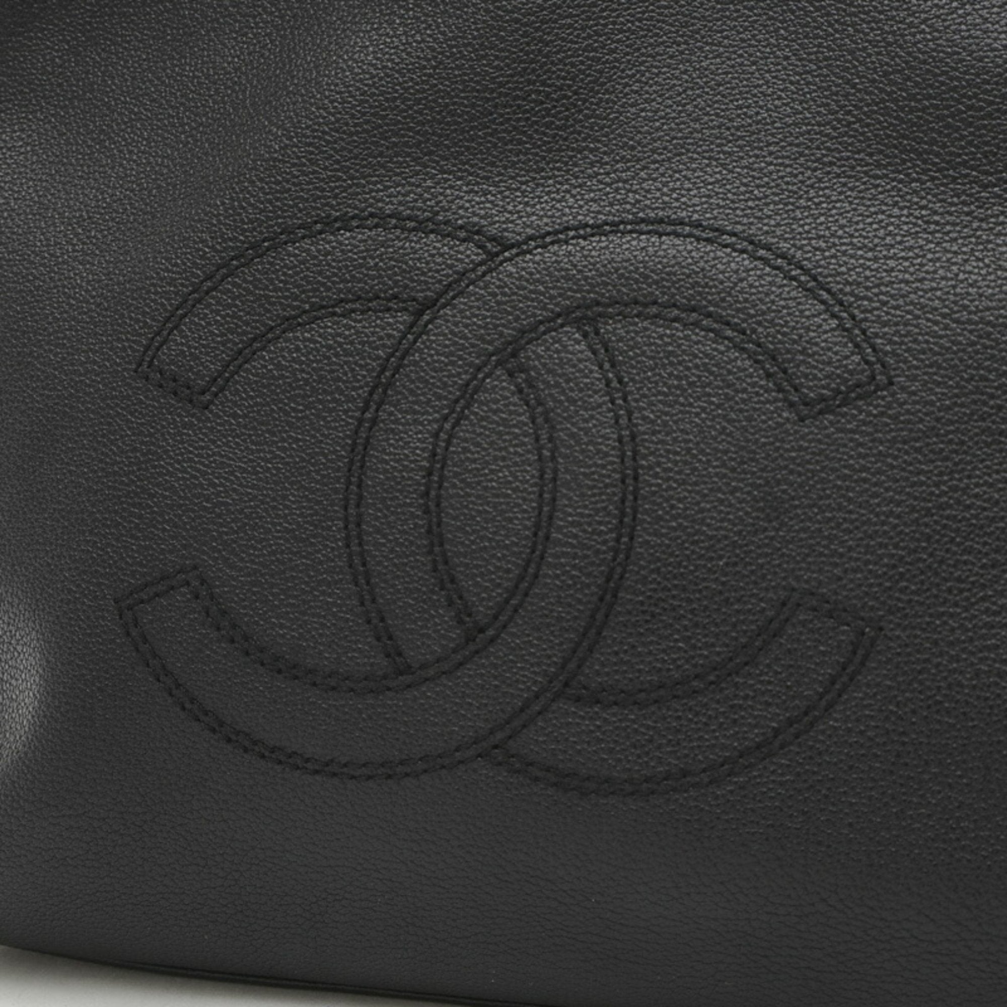Chanel Logo CC