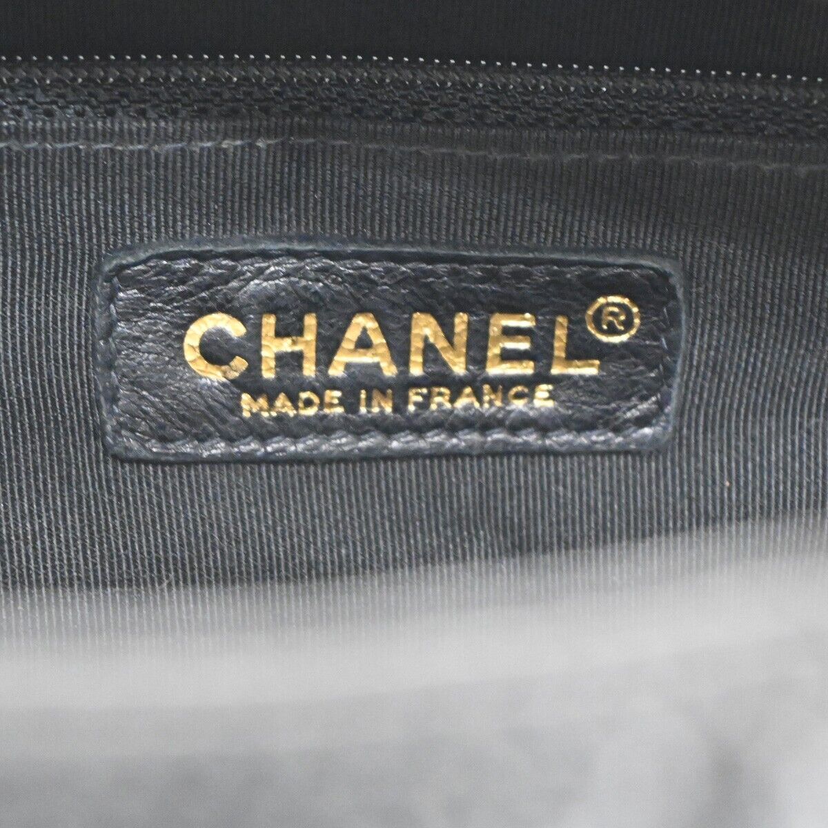 Chanel Shopping