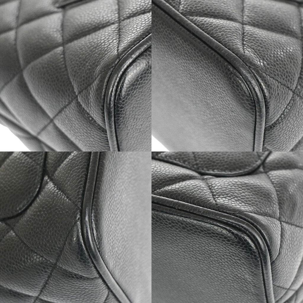 Chanel Medaillon