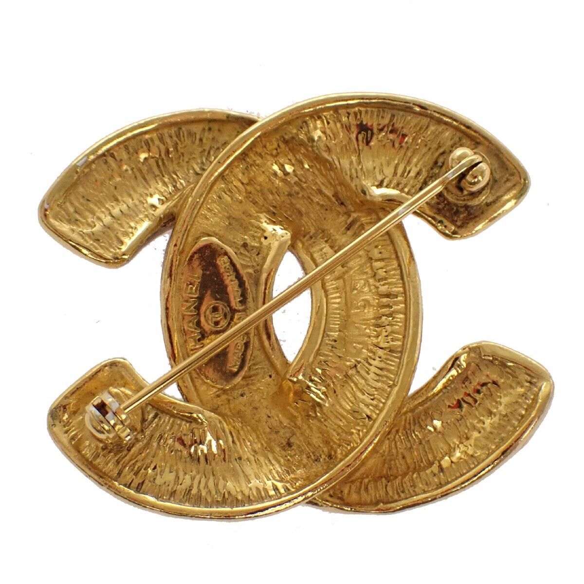 Chanel Broche