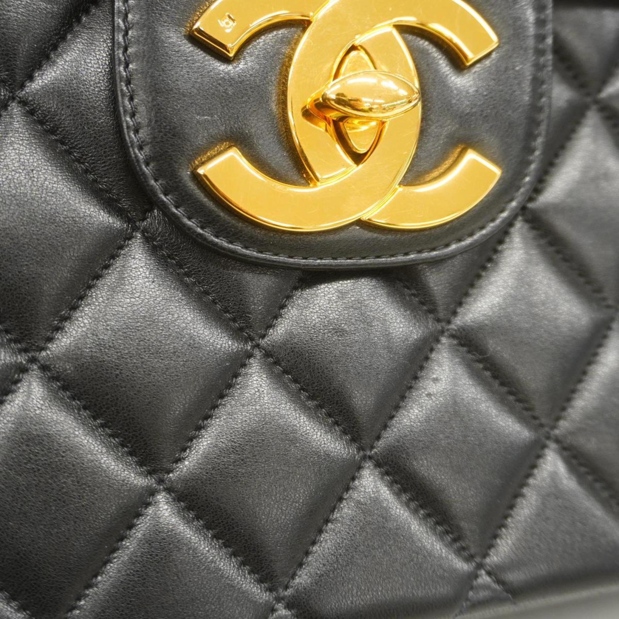 Chanel Matelassé