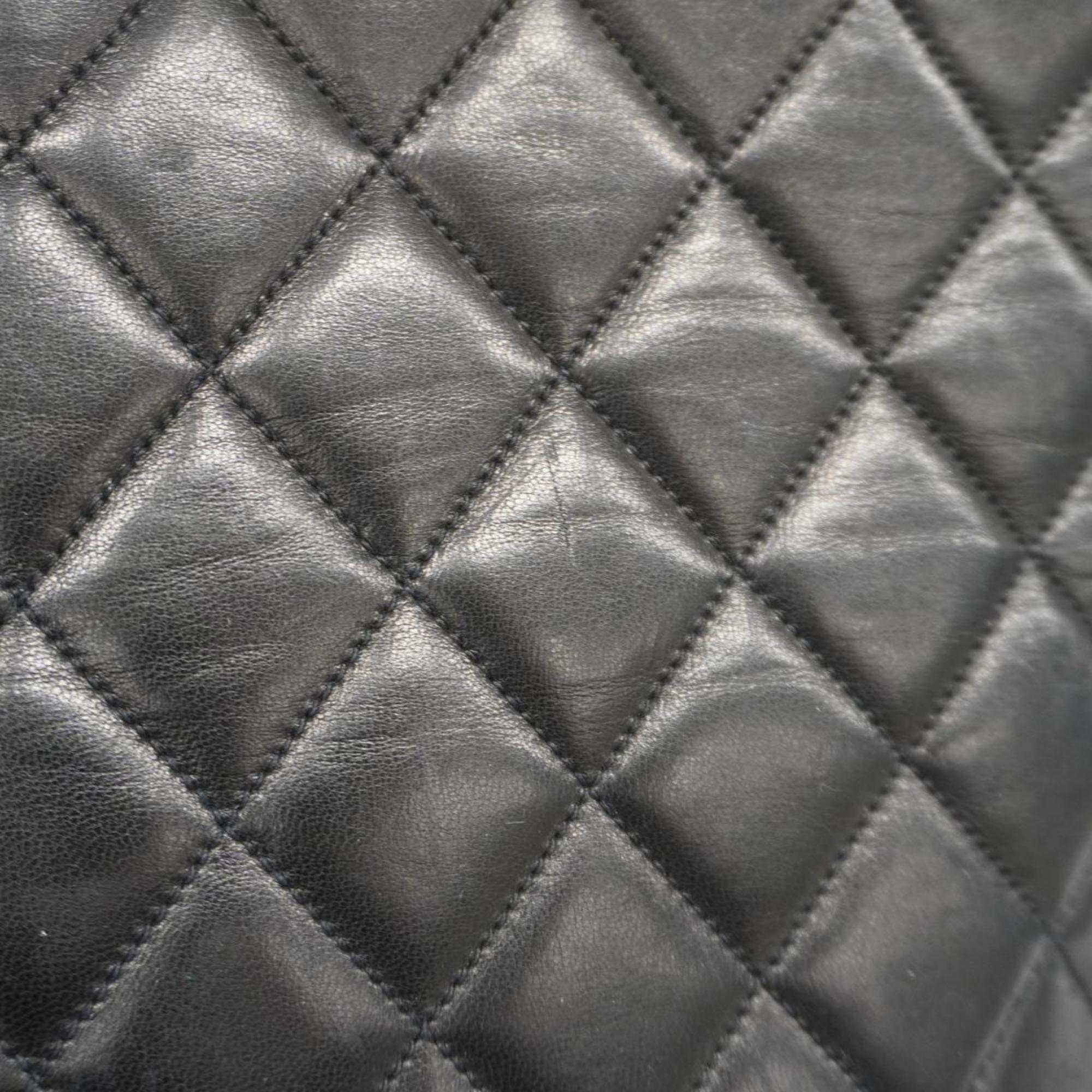 Chanel Shopping