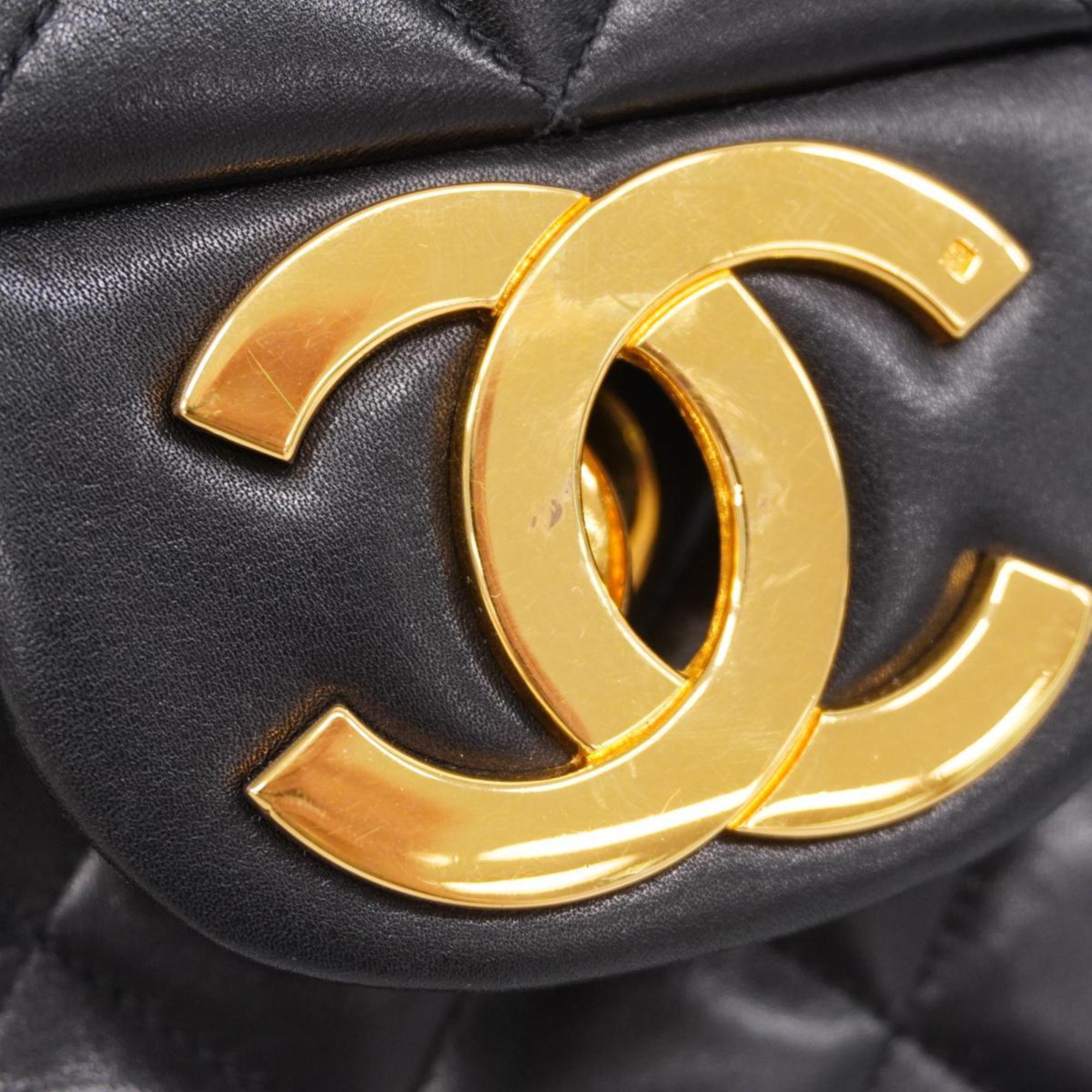 Chanel Matelassée