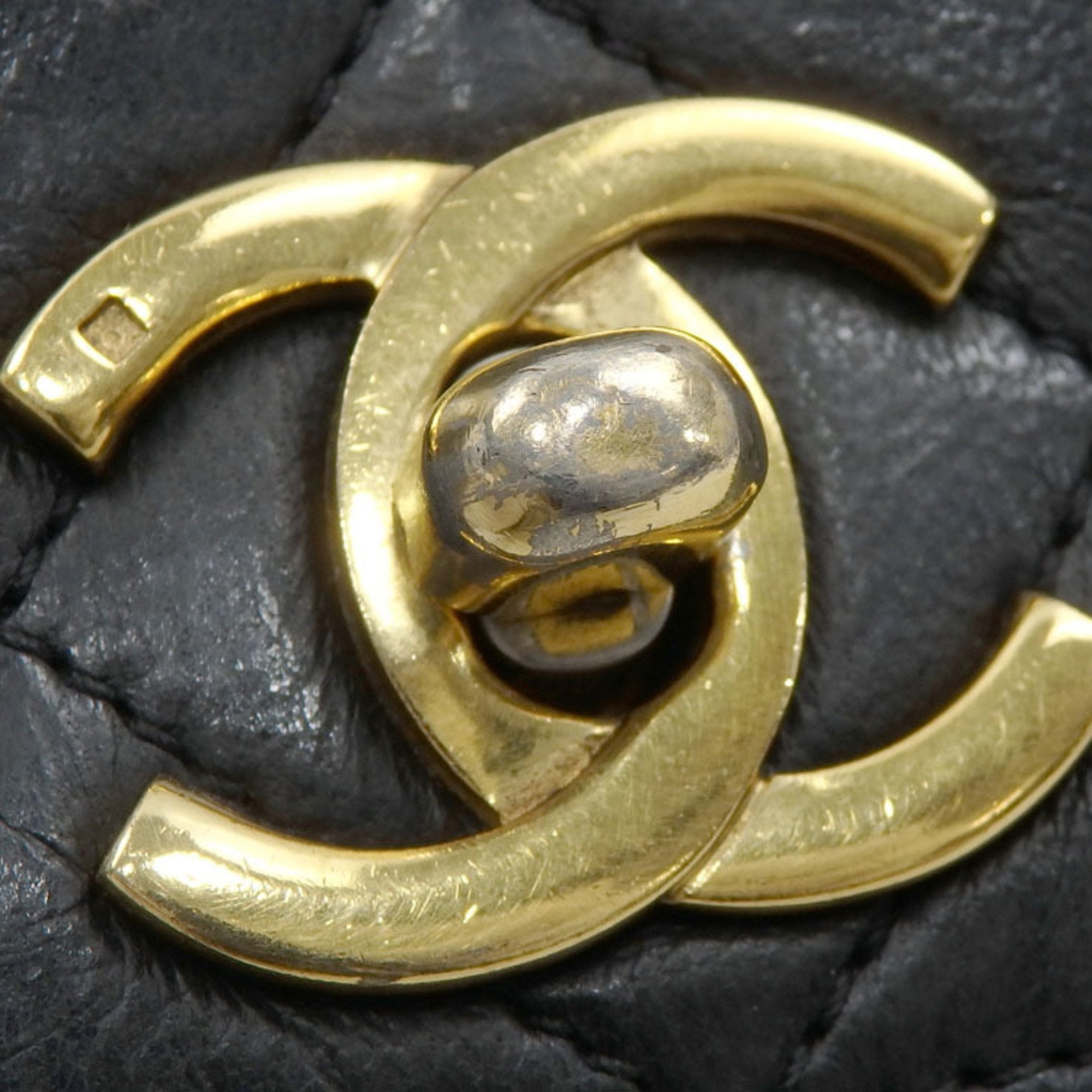 Chanel Matelassé