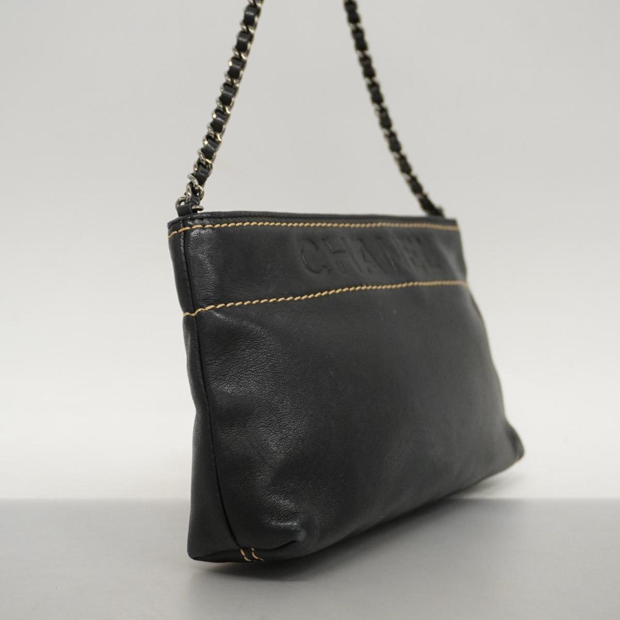 Chanel -
