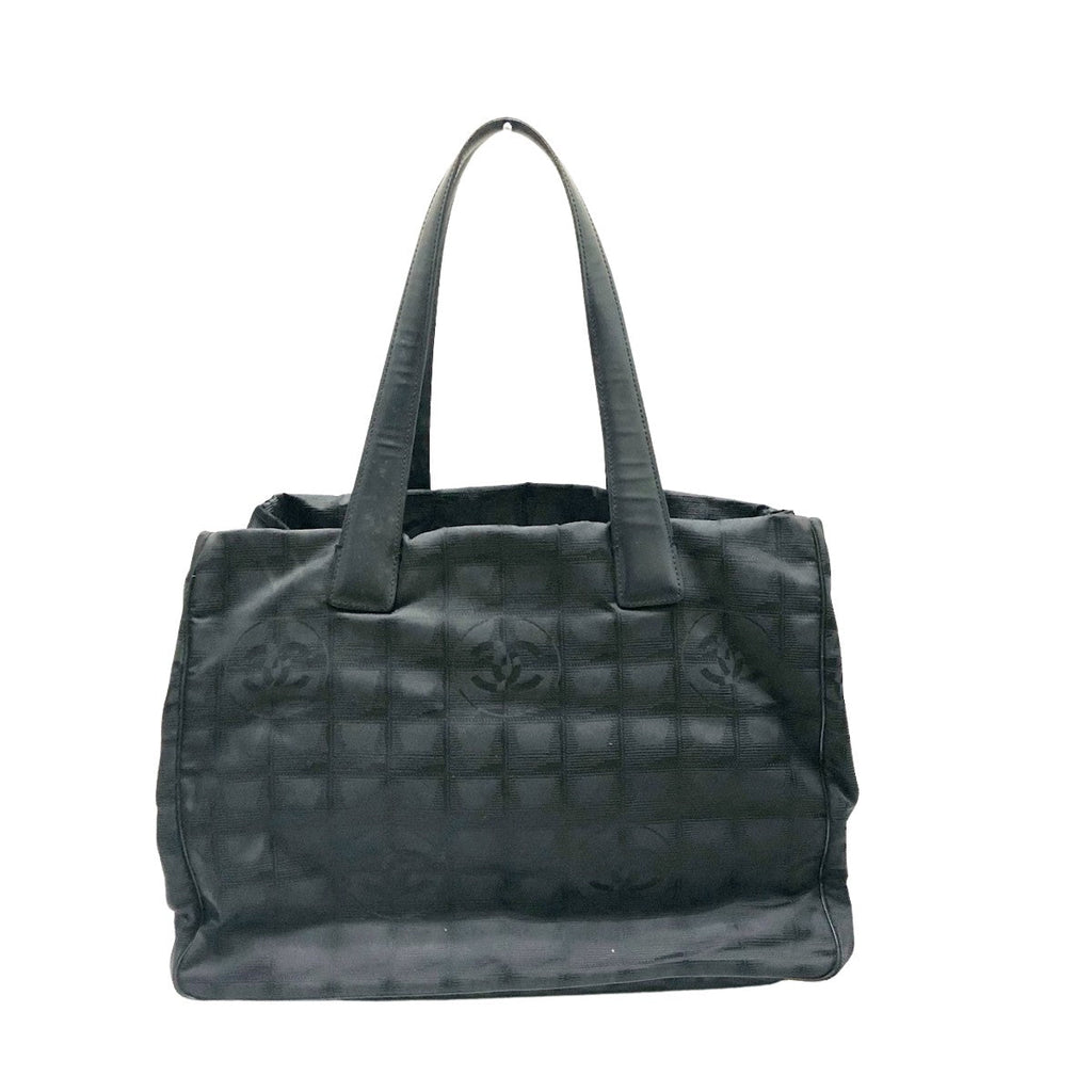 Chanel Travel line
